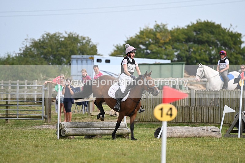 WJ6_1547 - 60cm XC Time 13:22 to 13:53