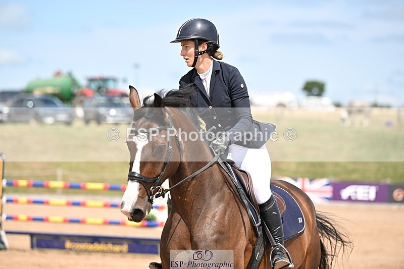 250726-141821-06903 - Cls 15 Snr Foxhunter