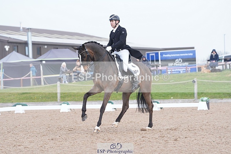 250403-103506-00759 - 019-Darren.Hicks-Sir.Robinson