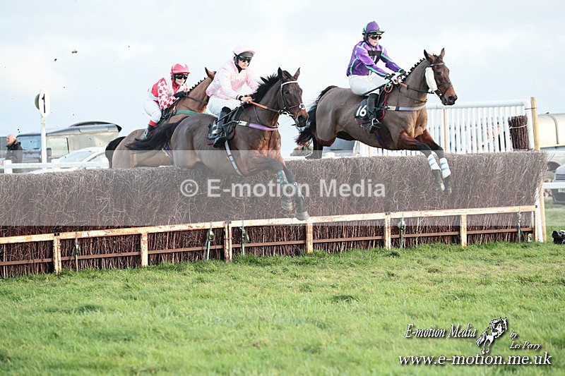 PtP 141225  2282 - New Forest Hounds PtP Larkhill 14/12/25
