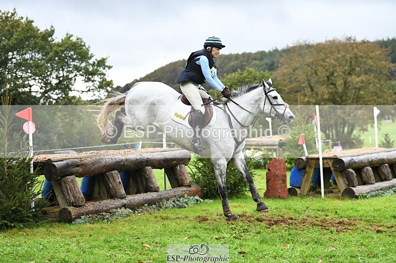 231021-115249-15331 - 624-CORRIEVIEW.OSCAR-Jane.Rogers-SC+XC