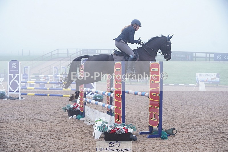 241006A-112620-06555 - Cls 19 Snr 1.05m Open