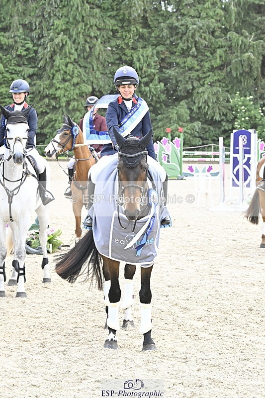 250525A-161117-18511 - Presentations Section C CCI 2 Star Long