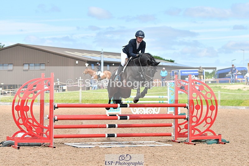 240609A-114649-04742 - Cls 17 Snr 1.05m Open