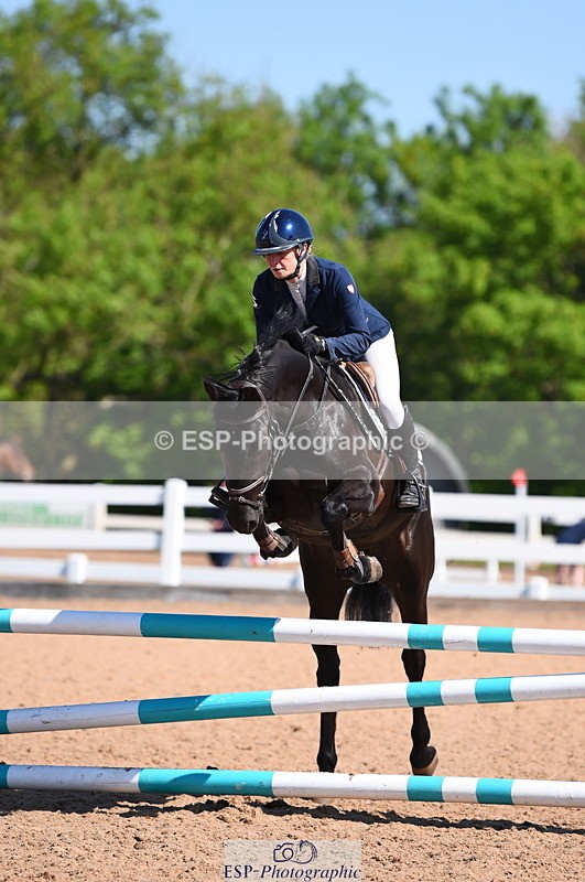 230526A-101658-01120 - Cls 8 British Novice & 90cm Open
