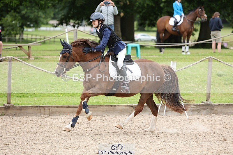 240615-160030-02160 - Cls 9&10 Club and Schools 70cm