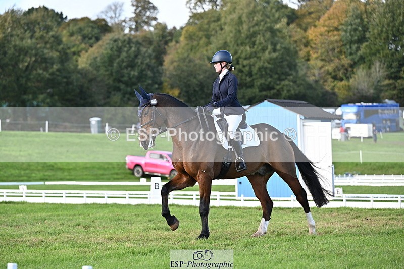 251024A-153221-14077 - E-398-Fenella.Redvers