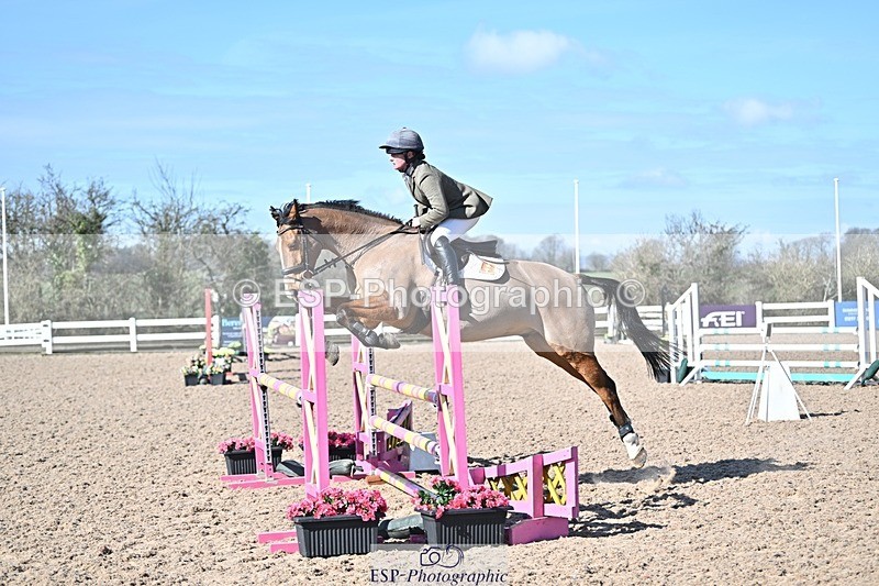 250314-111627-00270 - Cls 2 British Novice and 90cm