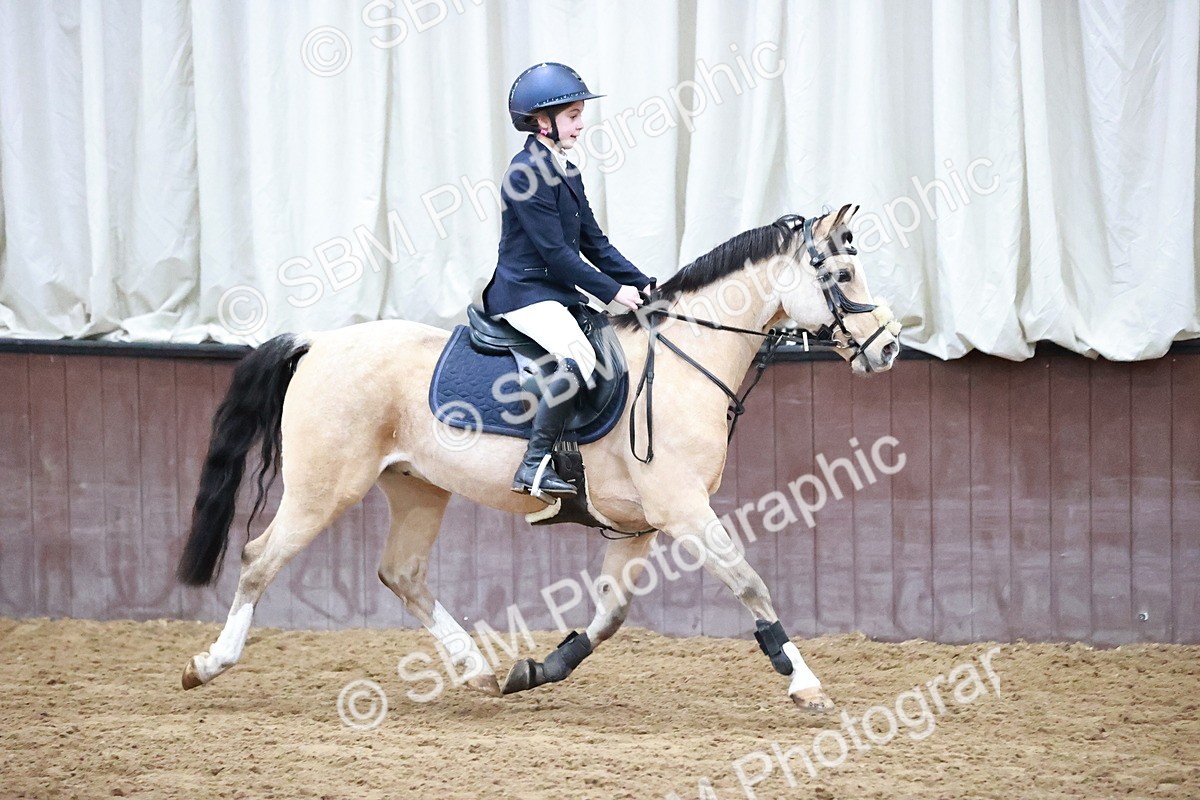 SBM_000140 - Class 1 - Cross Pole Jumping 30cm 40cm