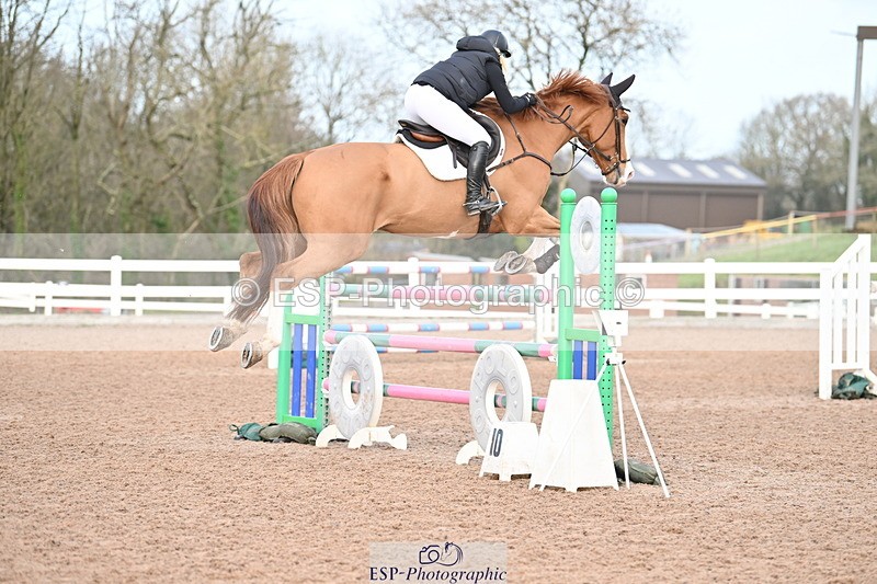 231209A-132716-01926 - Cls 13 Foxhunter & 1.20m Open