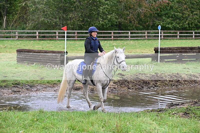WJ6_5995 - Time at Photographer 12:41 to 13:05