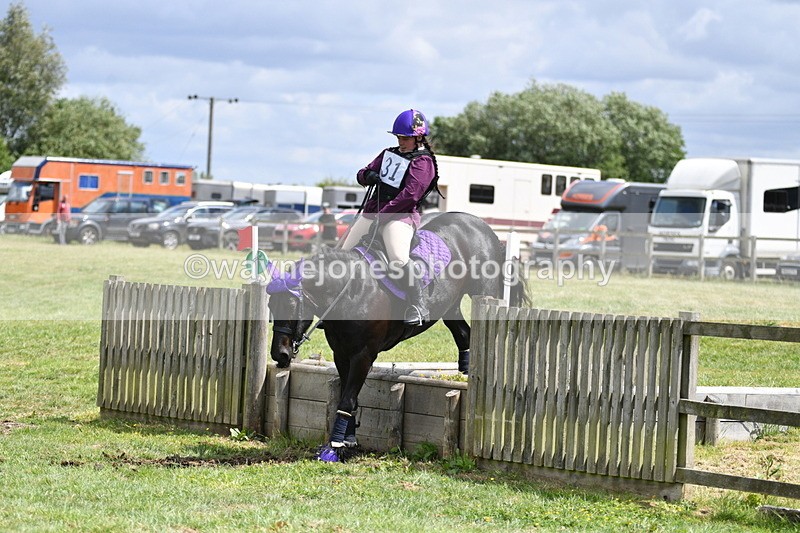 WJ5_3240 - Class 4 60cm