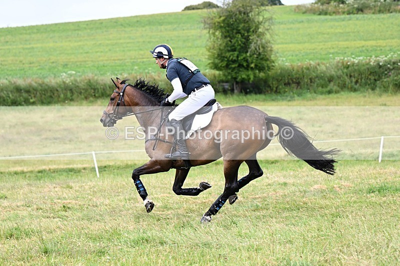 240630X-115845-6707 - 321-Gubby_Leech-ACTIVE_VOGUE