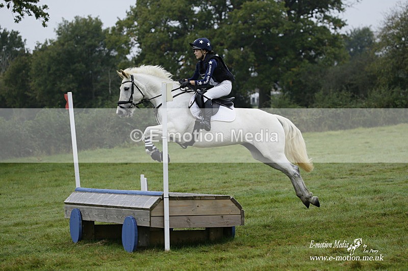 WWHT 171021 0179 - Novice Restricted (0.80m)  17/10/21