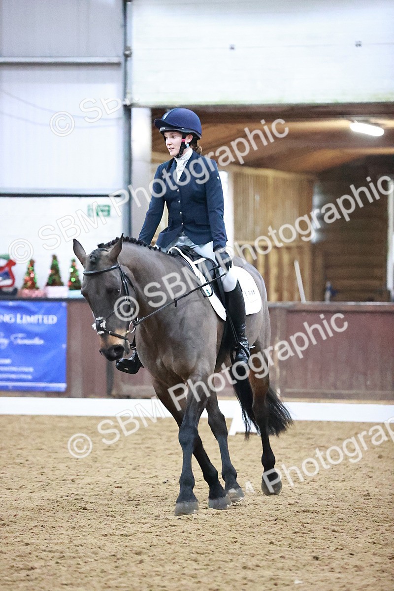 SBM_001753 - Class 9 - Novice 4