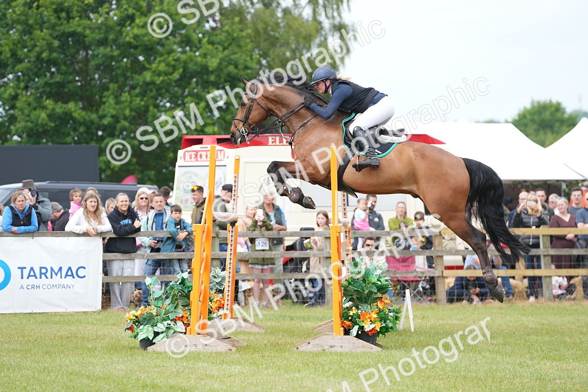 SBM_06488 - Class 202 - National 1.40m Open