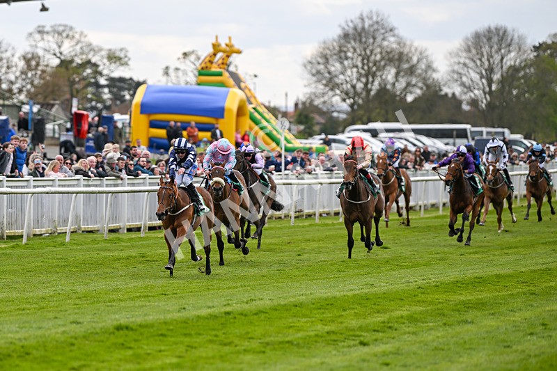 200424-Race 1-Miss Lamai-5809 - Race 1