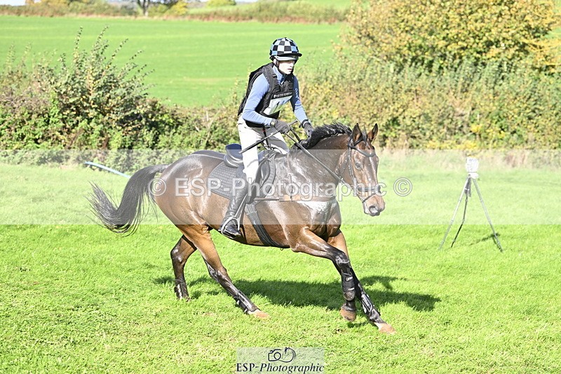 251024A-125418-11311 - B-142-Harry.Hodge