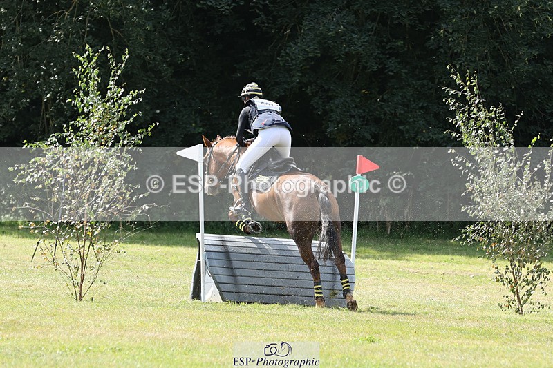 240825X-113746-32299 - 70cm XC 11.00 to 12.00