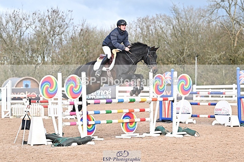 251119-115251-00299 - Cls 3 Snr 1.05m Open