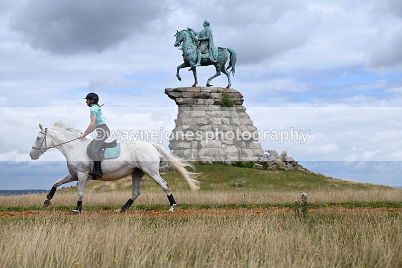 DSC_7114 - Time at Statue 12:45 to 13:15