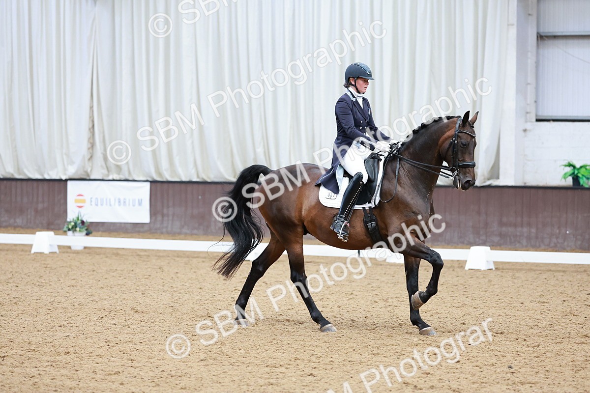 SBM_015782 - Class 5 - FEI INT II - 15.48-17.00