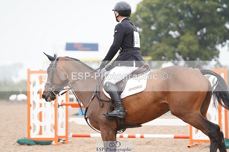 240901A-105416-06456 - 386-Aaron.Millar-MILOTHAGO