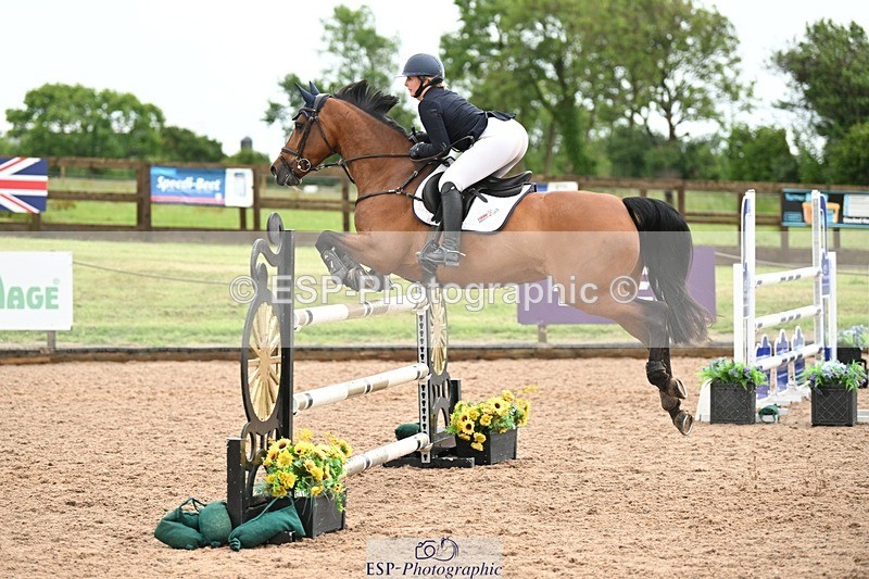 250607-161043-01645 - Cls 18+22 1.10m Amateur and 1.15m Members