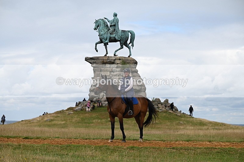 DSC_9105 - Time at Statue 14:33 to 15:10