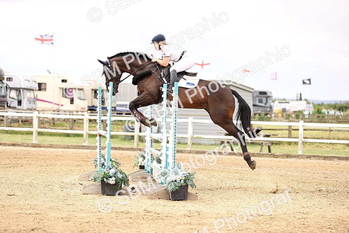 SBM_003072 - Class 21 - Senior Newcomers - 1.10m