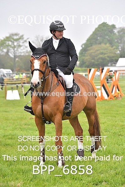 BPP_6858 - CLASS 2 RHS Classic Champ Qual (1.20m)