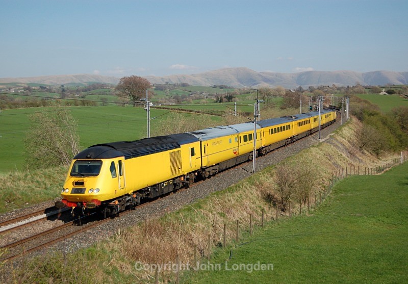 15.4.14 - 43014 & 43013 1Q26 Glasgow - Crewe, Docker - West Coast Main Line (north to south)
