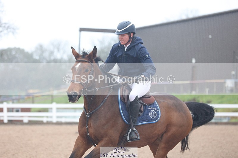 231112A-101149-03246 - Cls 17 Blue Chip Novice Winter Qualifier