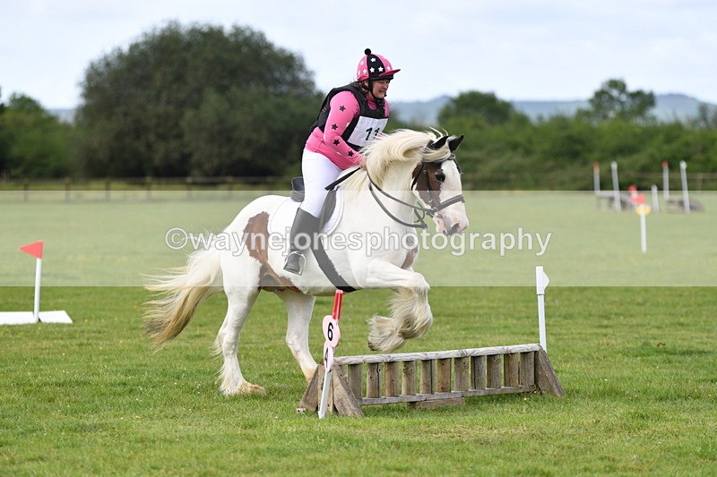 WJ5_2573 - Class 2 40cm