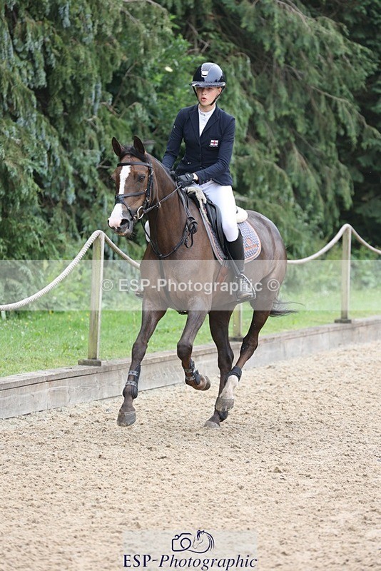 230618-095648-09851 - Cls 19 Pony Intro 1m