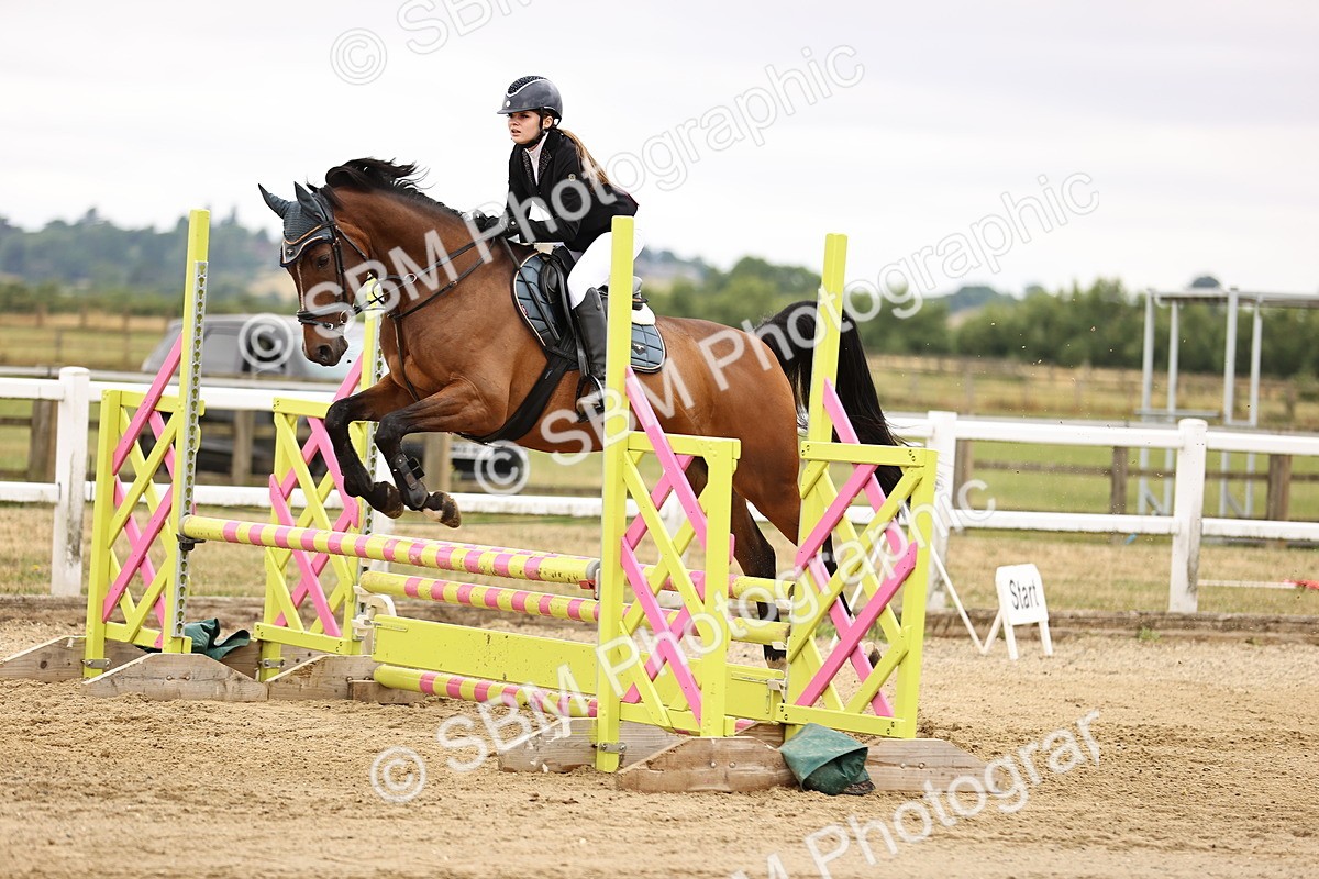 SBM_024451 - Class 8 - Clear Round