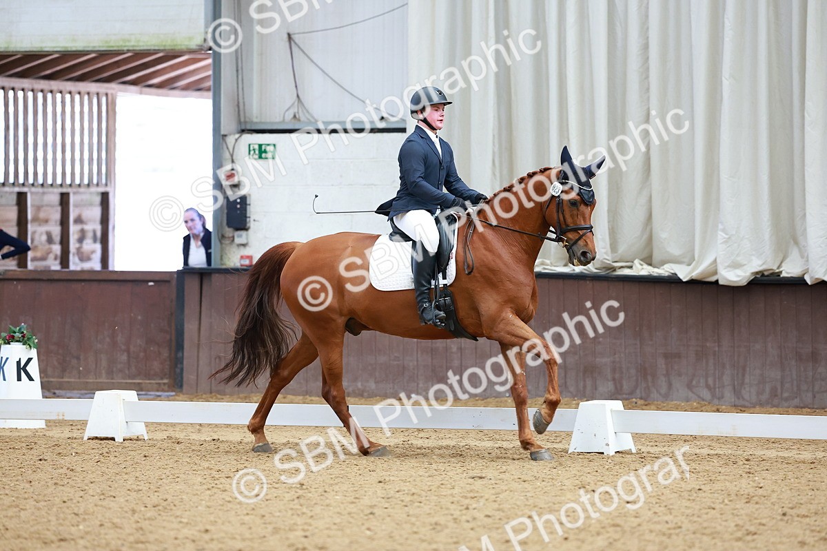 SBM_002823 - Class 14 - Novice 2