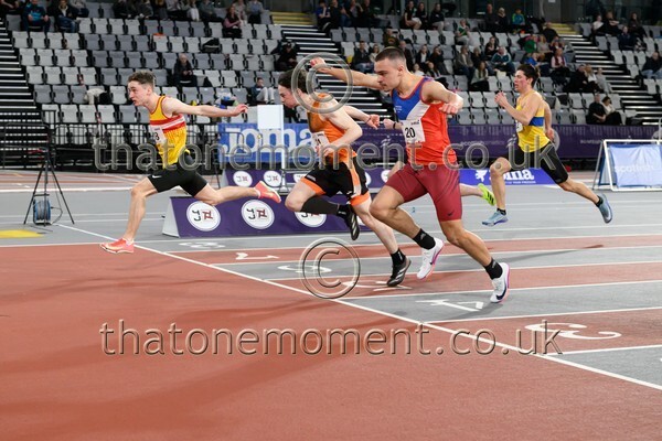 Age26SAT-819002 - Track Male Set One