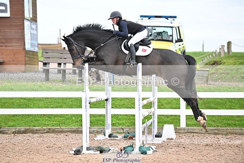 241206-124134-00789 - Cls 5 Newcomers and 1.10m Open