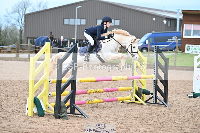 231203A-111038-00749 - Cls 16+17 Club and Schools 80cm