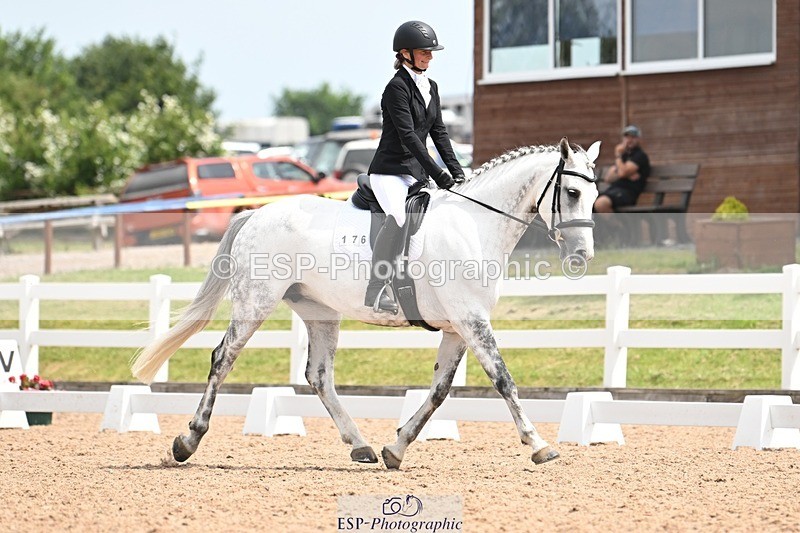 250620-120032-02885 - BD Cls 4 - Novice 5, 11.30am to 12.35pm