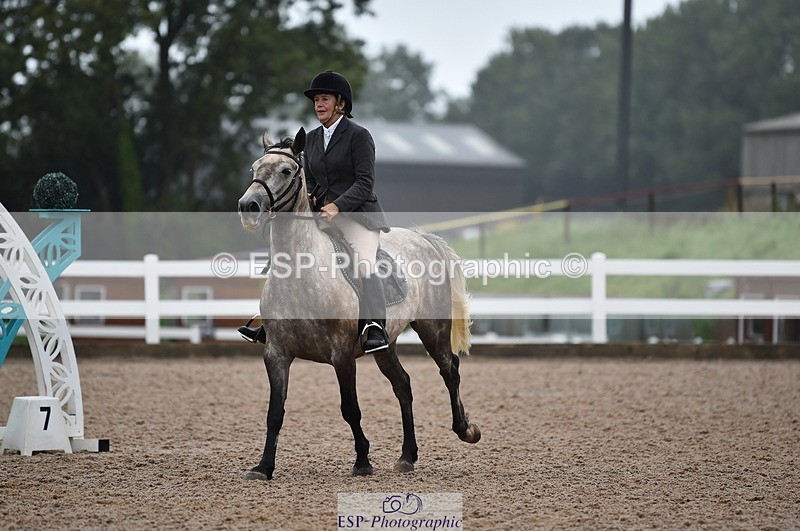 220829A-152658-00048 - Clear Round & 60cm  1a - 1b