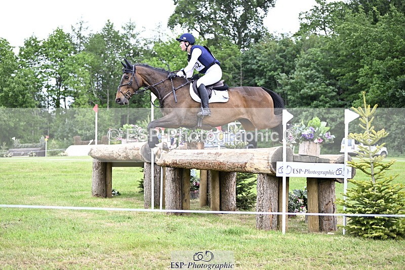 250524A-170149-14653 - C-262-Cosby.Green-LIBERO.D