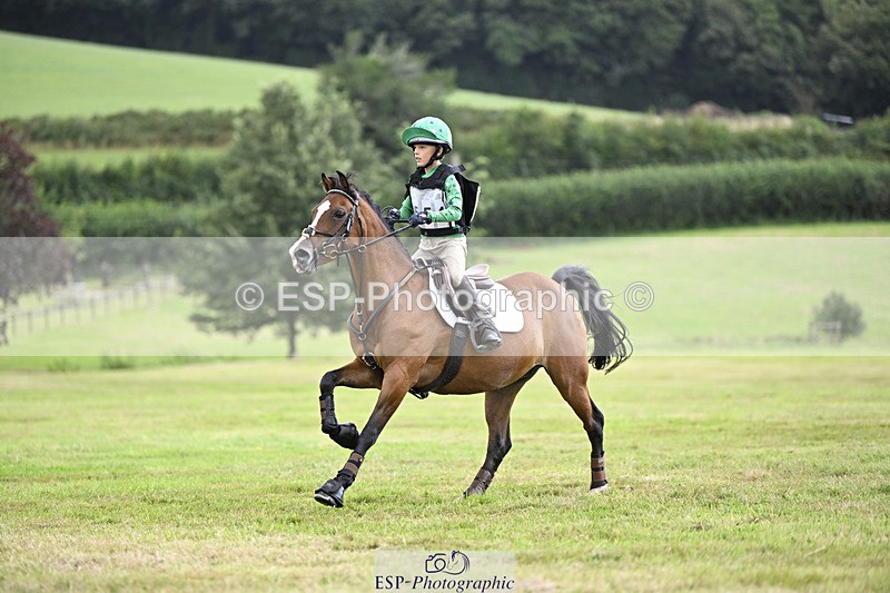 240825X-102720-31344 - 70cm XC 10.00 to 11.00