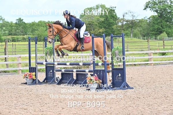 BPP_8095 - CLASS 11 SUN Senior BritiNovice/ 90cm Open