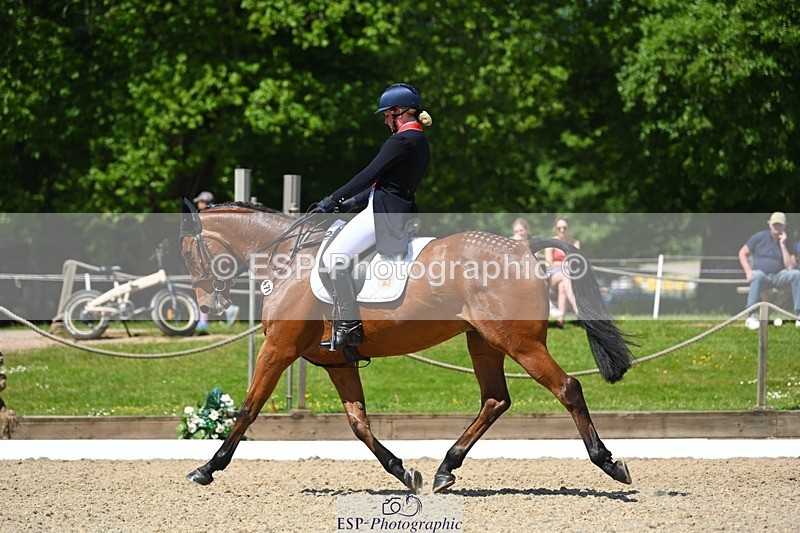 230526-115126-05865 - 471-MASTER_SMART-Tara_Dixon-DR