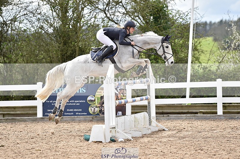 240403A-152742-00980 - Cls 5 Foxhunter and 1.20m Open