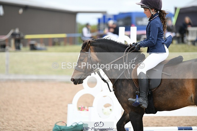 250807-131341-01030 - 80cm Round 2