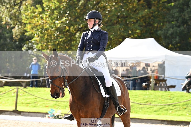 251023A-145500-05625 - B-158-Hannah.Hobhouse