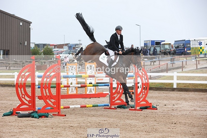 250717-152630-06448 - Cls 1, 3 Star Small Tour 14.30 to End